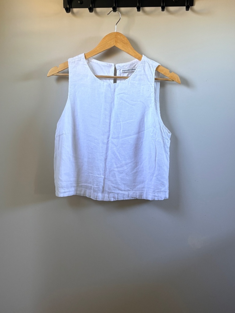 Abercrombie & Fitch White Linen Blend Tank Top M